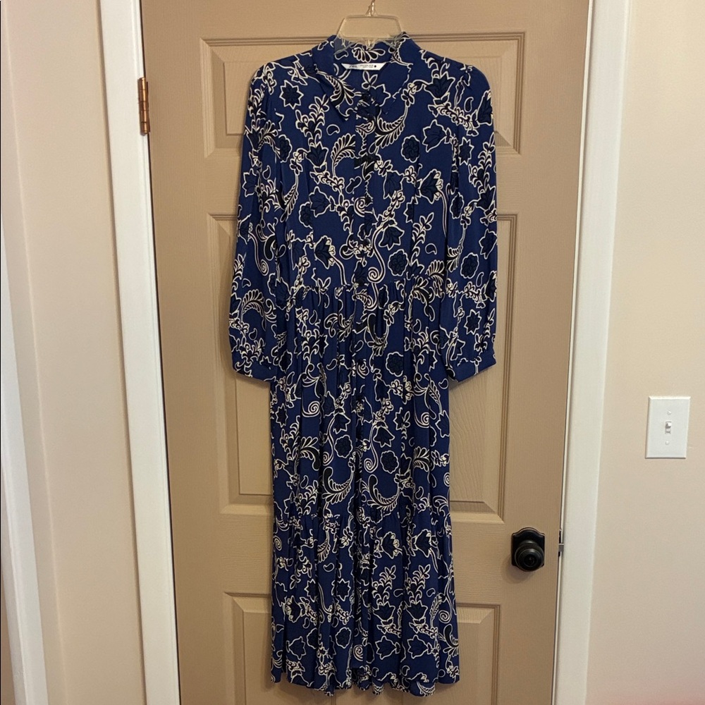 Zara Navy Floral Long Sleeve Dress